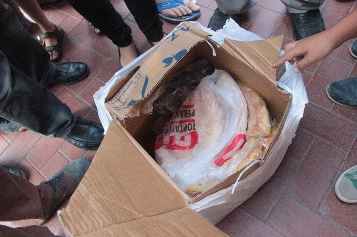Şüpheli Paketin İçerisinden Ramazan Pidesi Çıktı