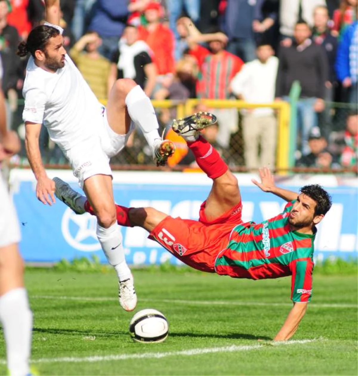 Tayfun Cora Manisaspor Camiasından Özür Diledi