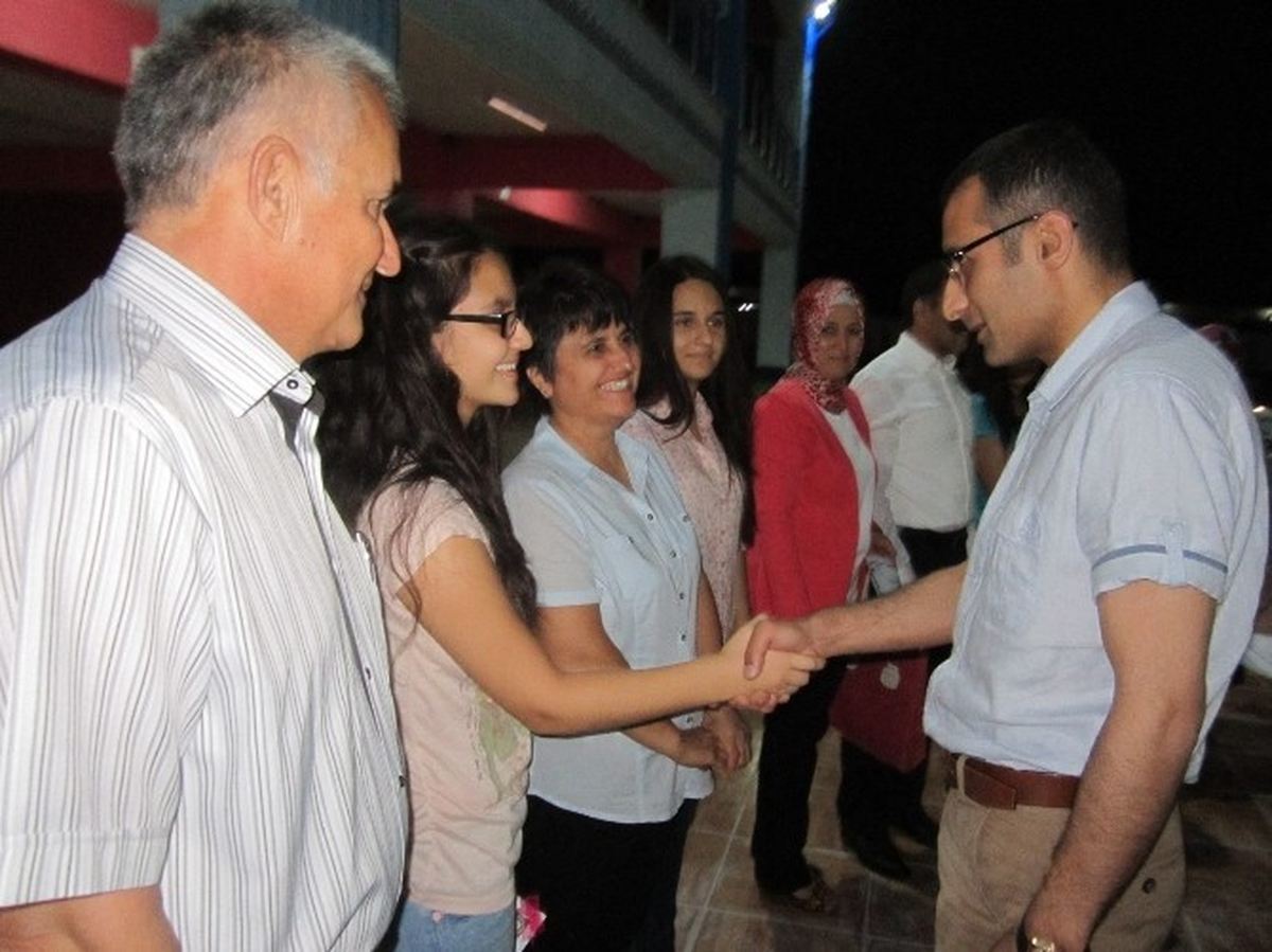 Teog'da Başarılı Olan Öğrenciler ve Aileleri İftarda