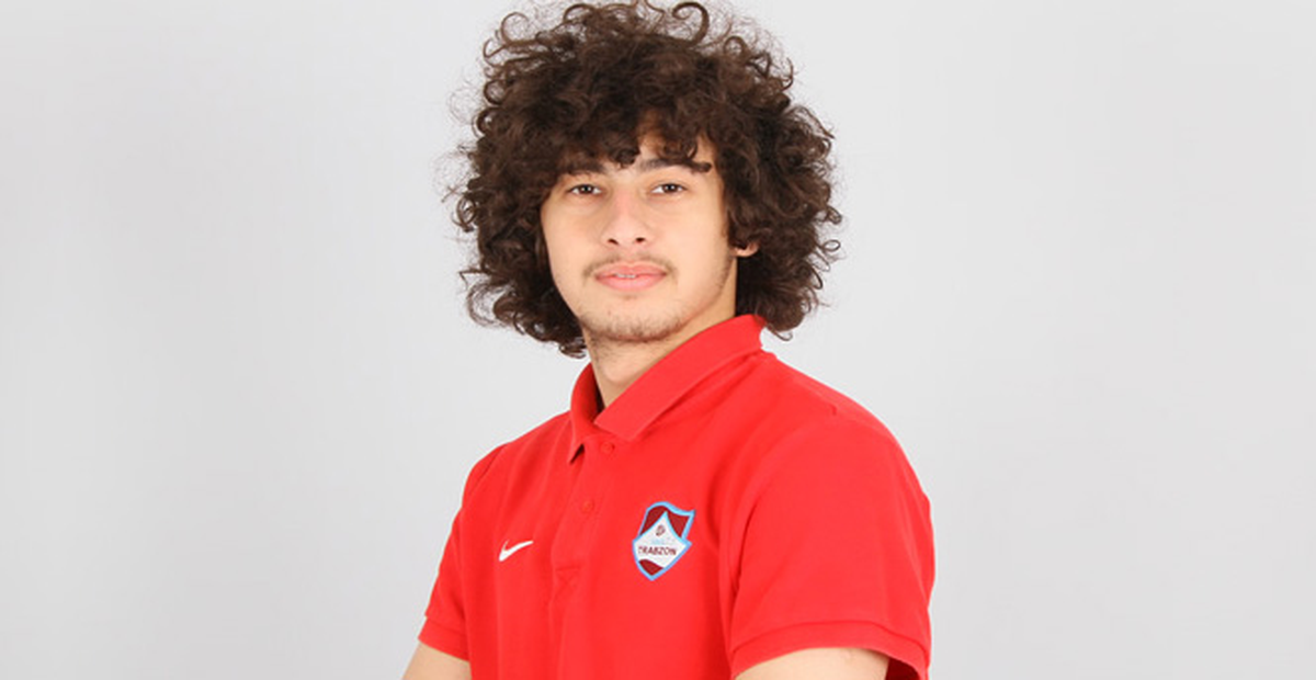 Trabzonspor\'un Genç Kalecisi Mert Danışmaz Beyin Kanaması Geçirdi
