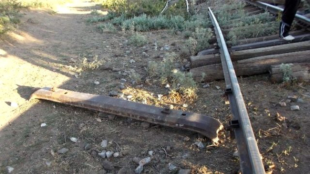 Tren Raylarını Çalarken Suç Üstü Yakalandılar