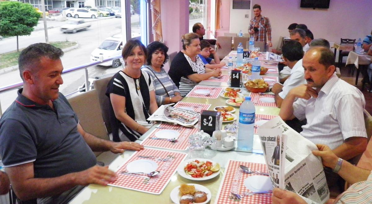 Tüm Bel-Sen Üyeleri Vezirköprü\'de İftarda Buluştu