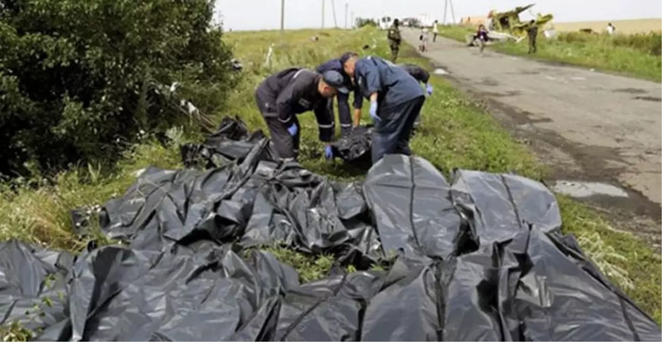 Ukrayna'ya Düşen Ceset Toplama Çalışmaları Devam Ediyor