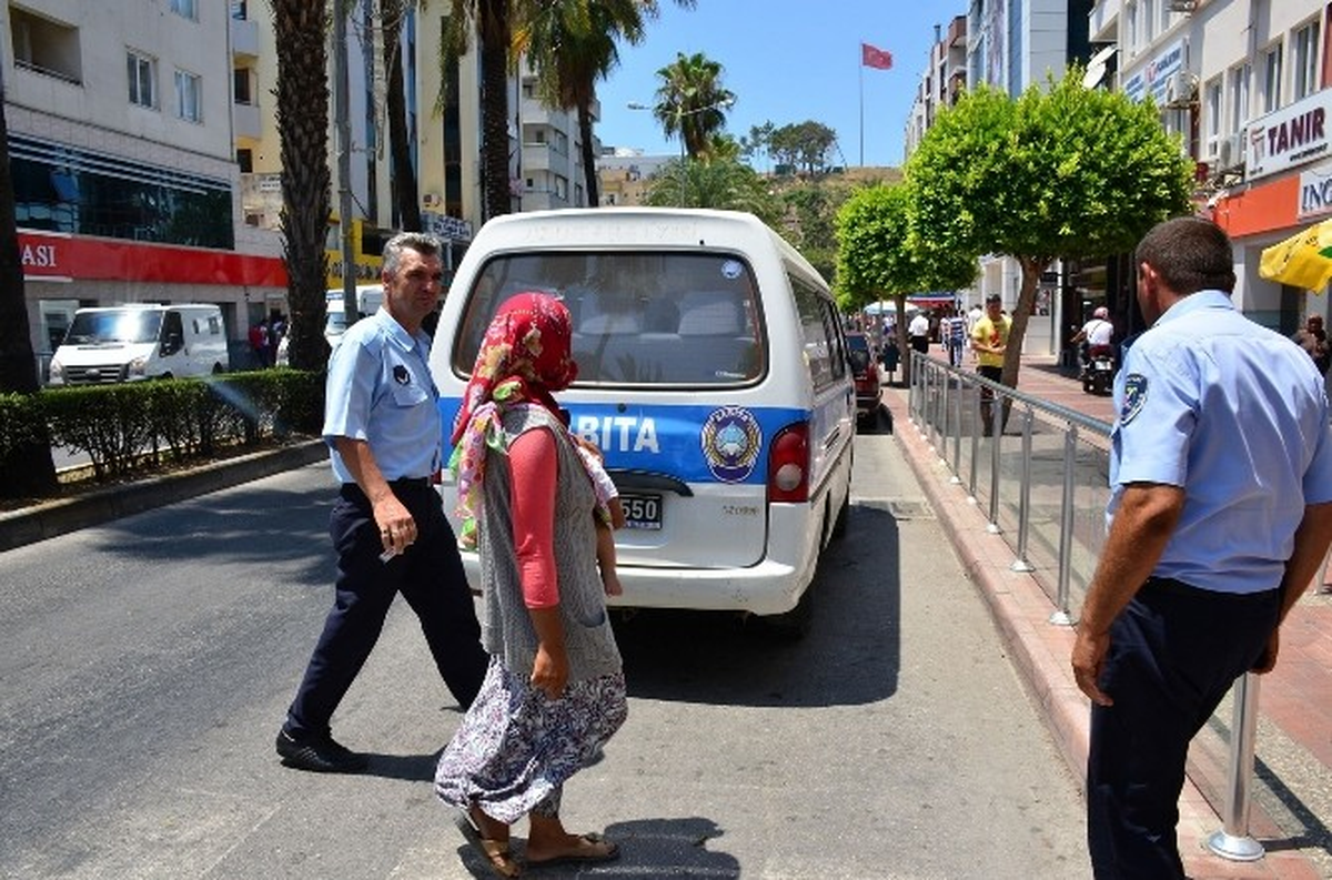 Zabıta Ekipleri Dilencilere Göz Açtırmıyor