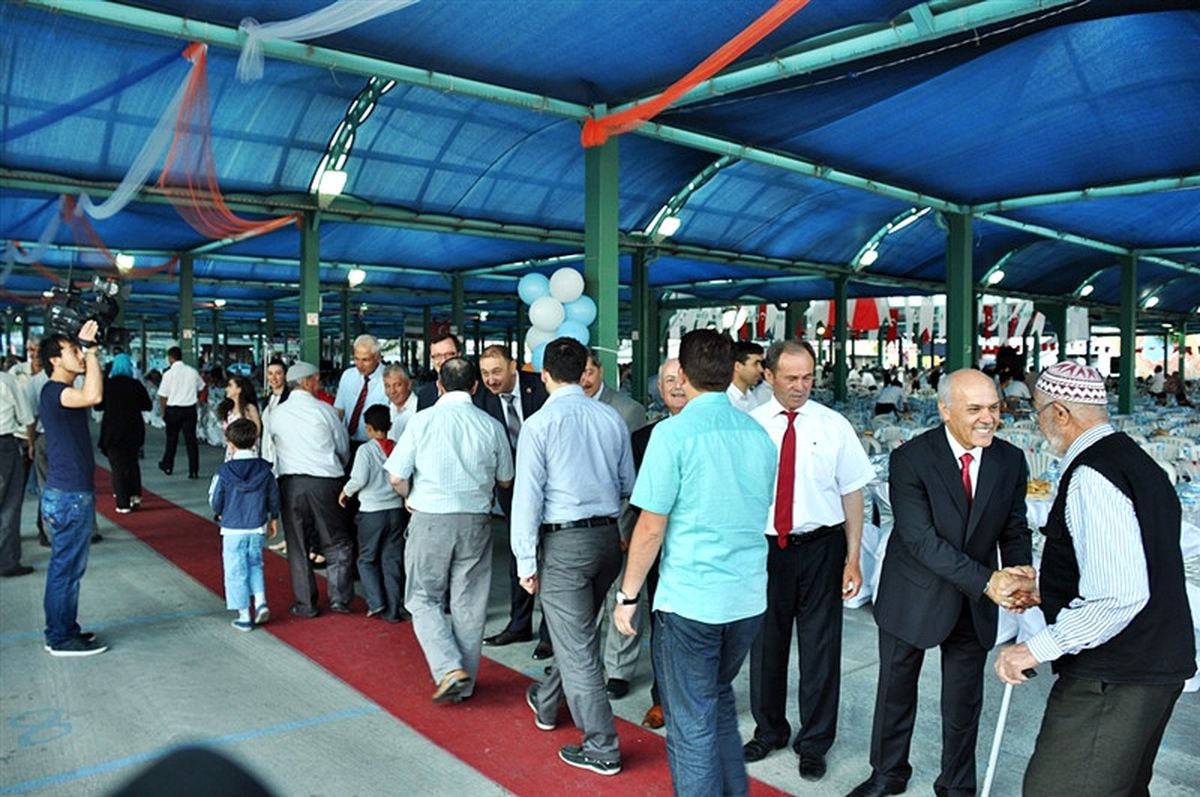 6 Bin Kişi İftarda Buluştu