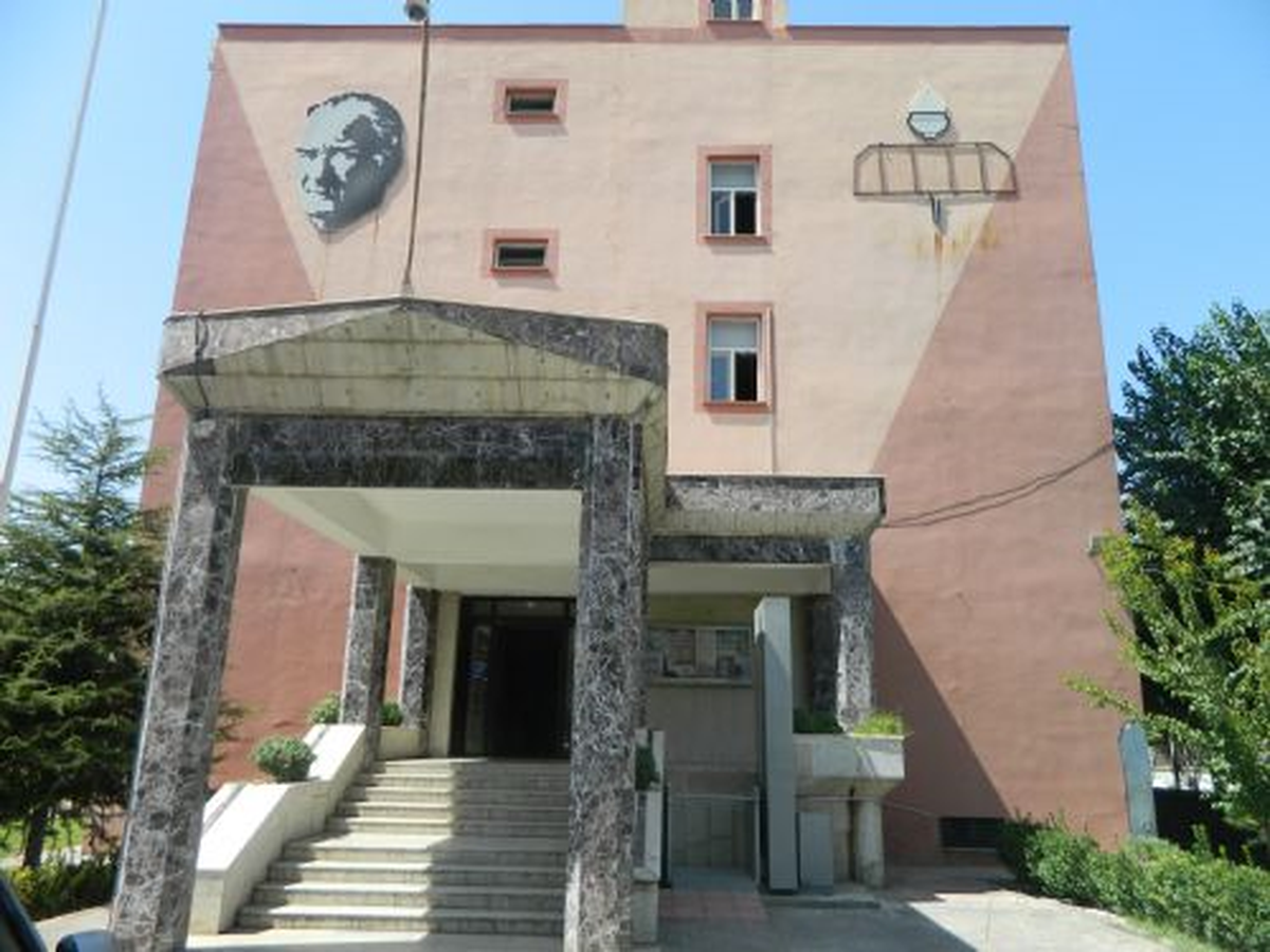 70 Müdür Havuzda