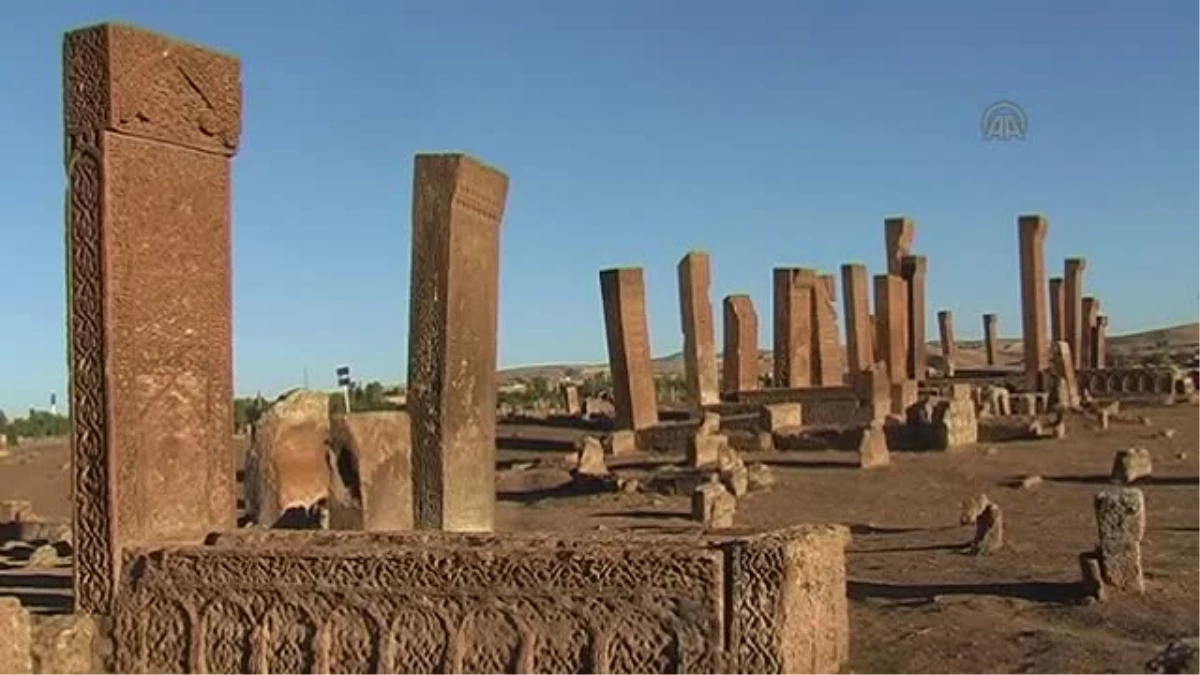 Ahlat\'ın, UNESCO adaylığı -