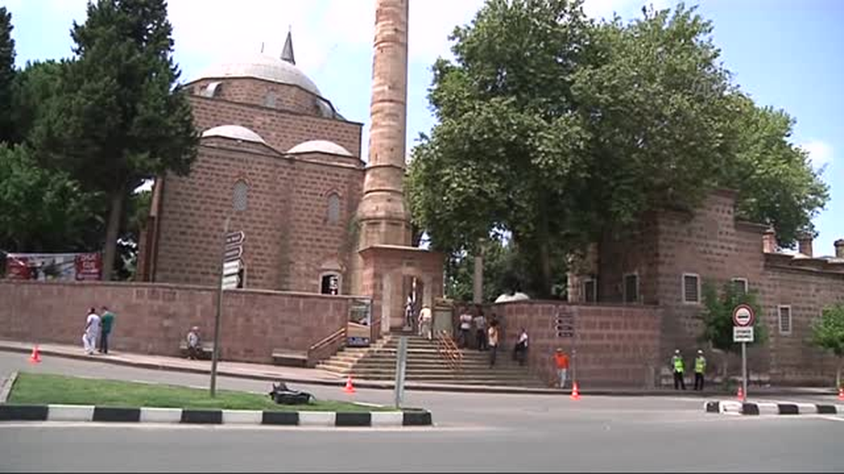 Arınç - İsrail\'in Gazze\'ye saldırıları -
