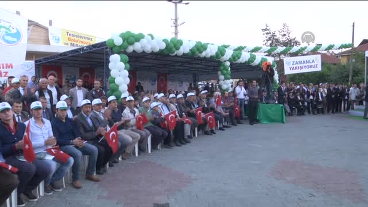 Eroğlu: Bütün Dünya, Türkiye\'yi Can Simidi Olarak Görüyor