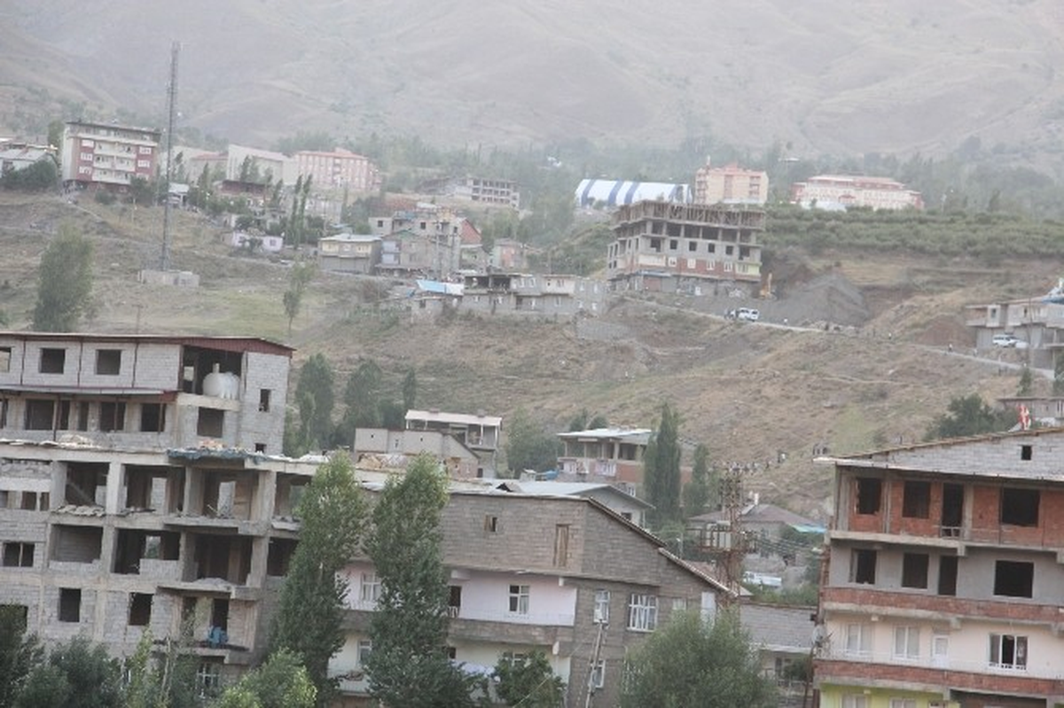 Hakkari\'deki Olaylar: 1 Ölü, 1 Yaralı