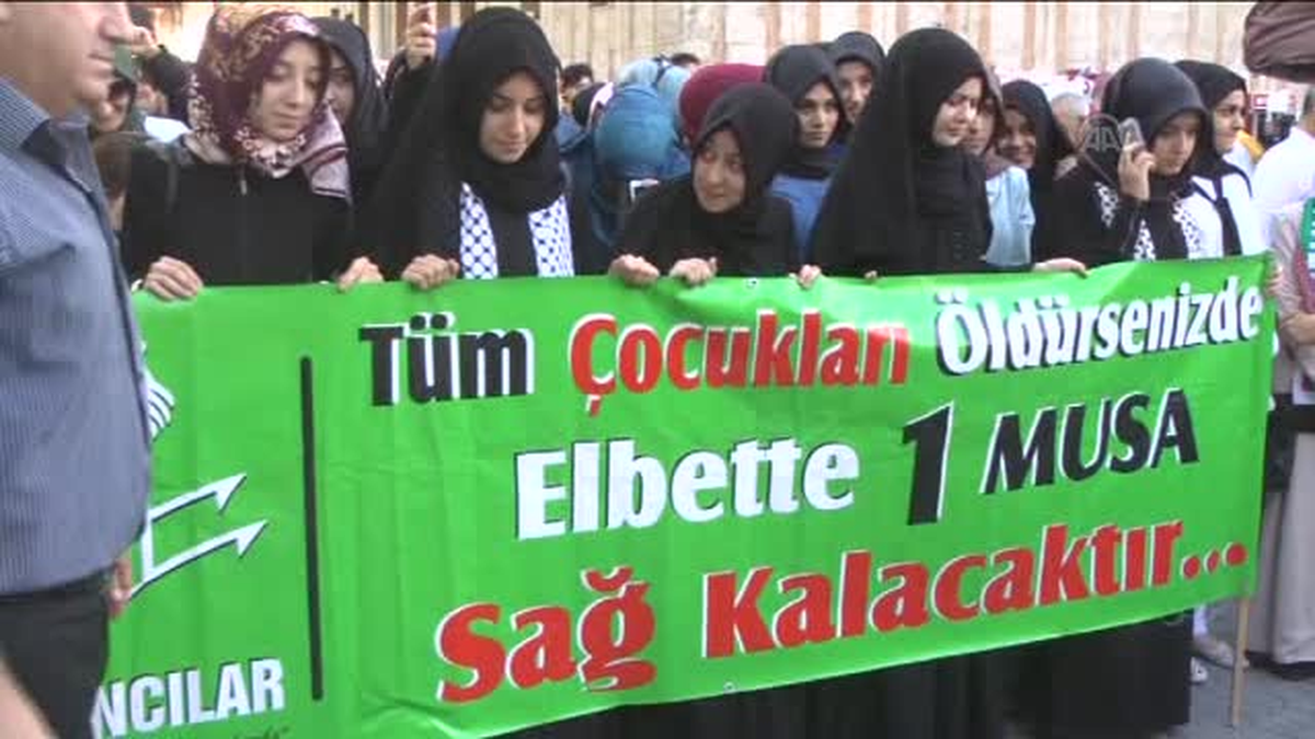 İsrail\'in Gazze saldırılarının protesto edilmesi -