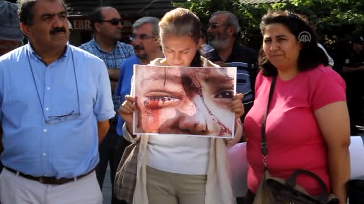 İsrail\'in Gazze\'ye saldırılarının protesto edilmesi -