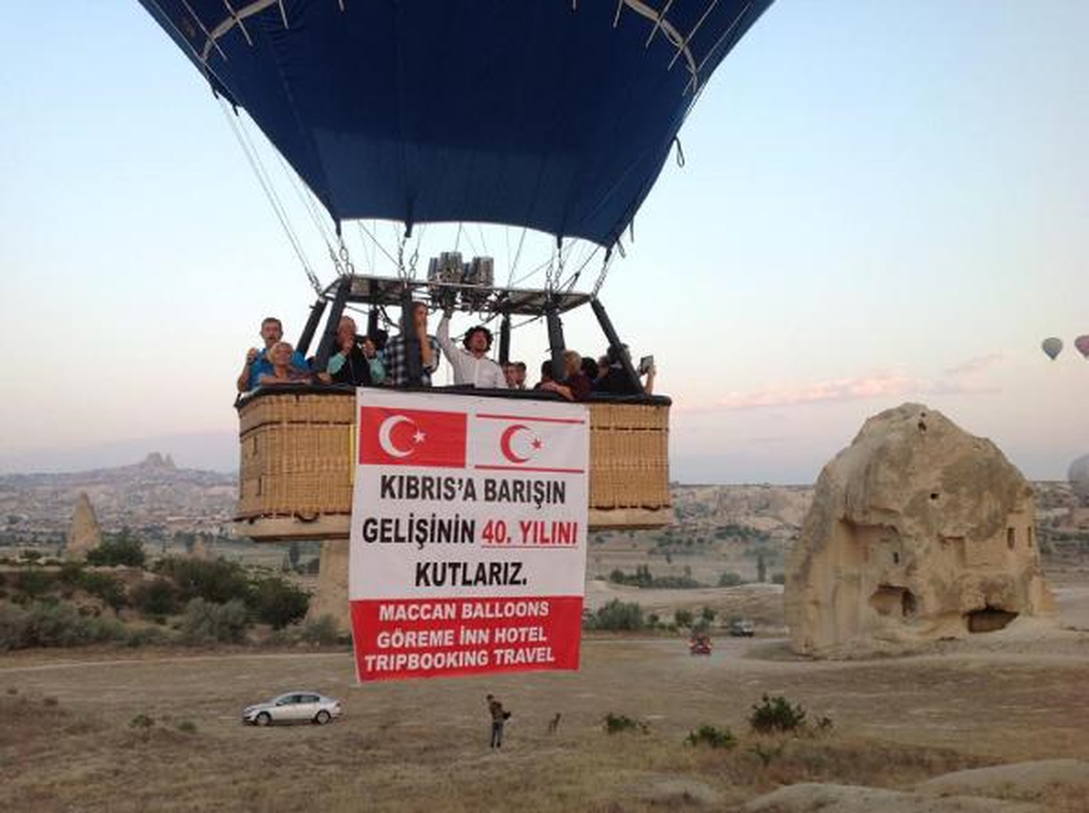 Kıbrıs Barışı Harekatını Göklerde Kutladılar