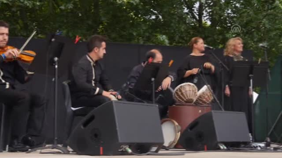Paris\'te klasik Türk müziği konseri