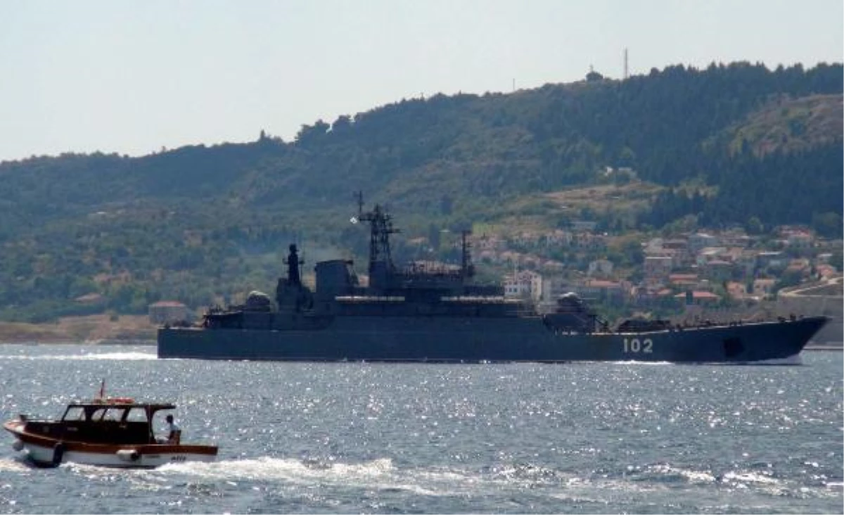 Rus Savaş Gemileri Karadeniz\'e Dönüyor