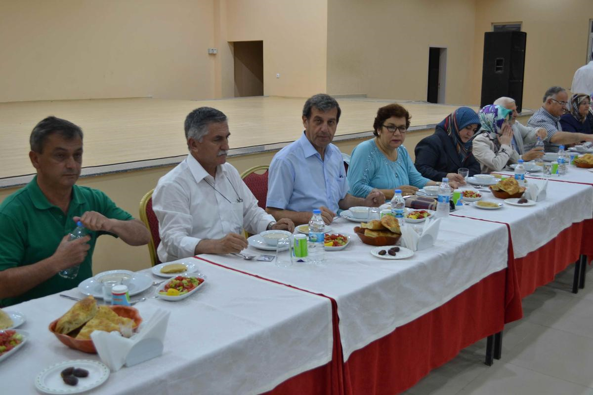 Simav Belediyesi Personeli İftar Buluştu