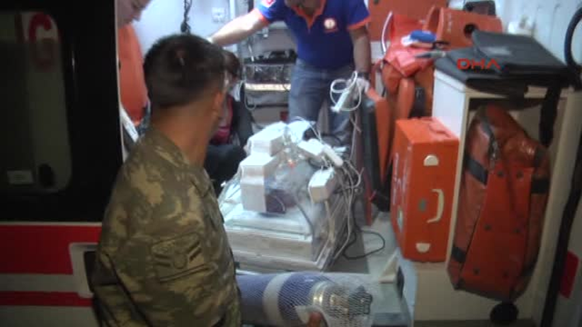 Solunum Sıkıntısı Çeken Bebek İçin Mehmetçik Seferber Oldu