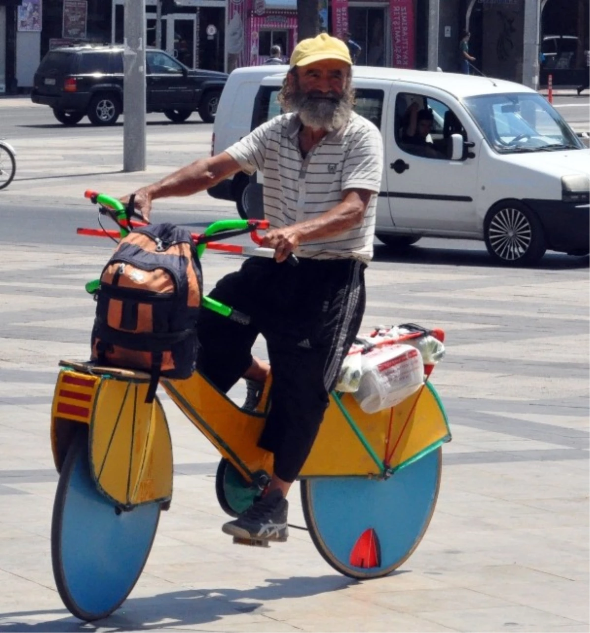 70 Yaşındaki Yorgan Ustasından Bisikletle Türkiye Turu