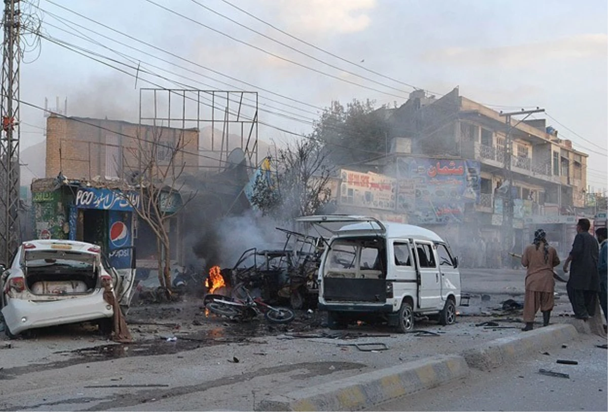 Afganistan\'da İntihar Saldırısı