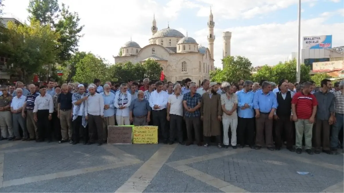 Anadolu Gençlik Derneği Malatya Şubesi\'nden İsrail Eylemi