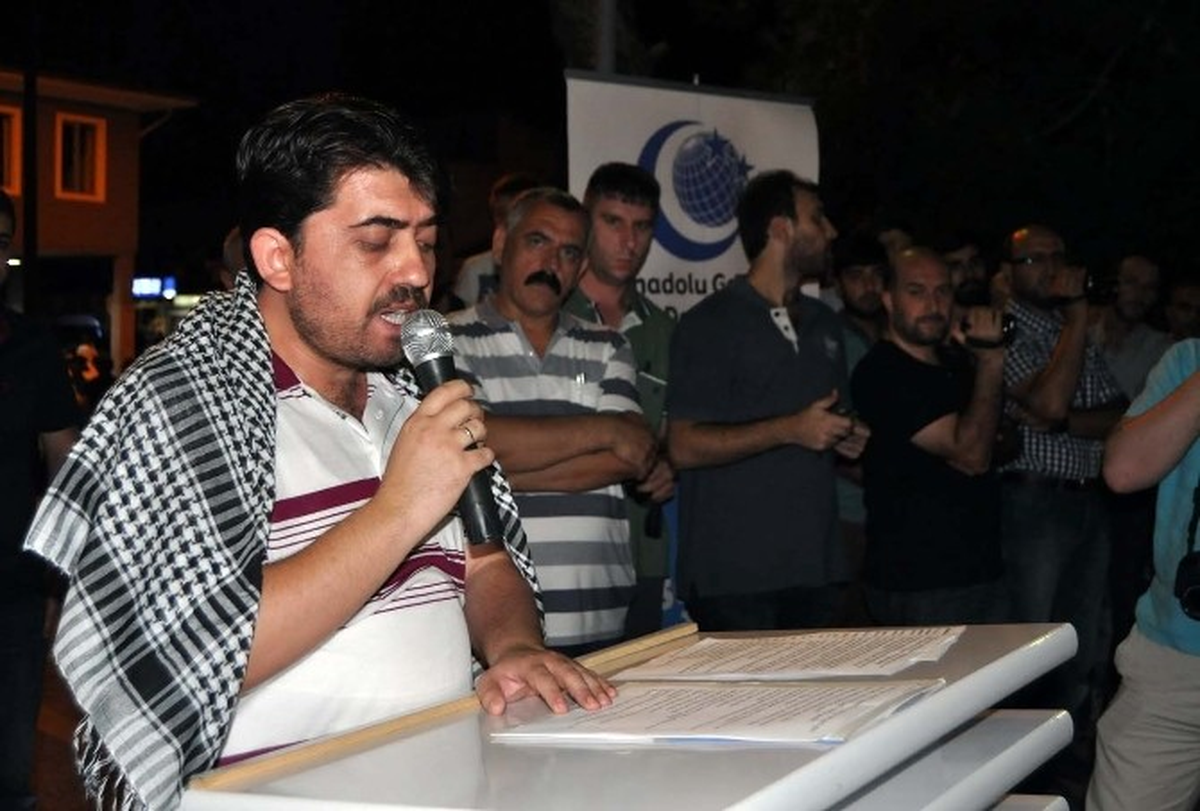 Anadolu Gençlik Derneği\'nden İsrail Protestosu