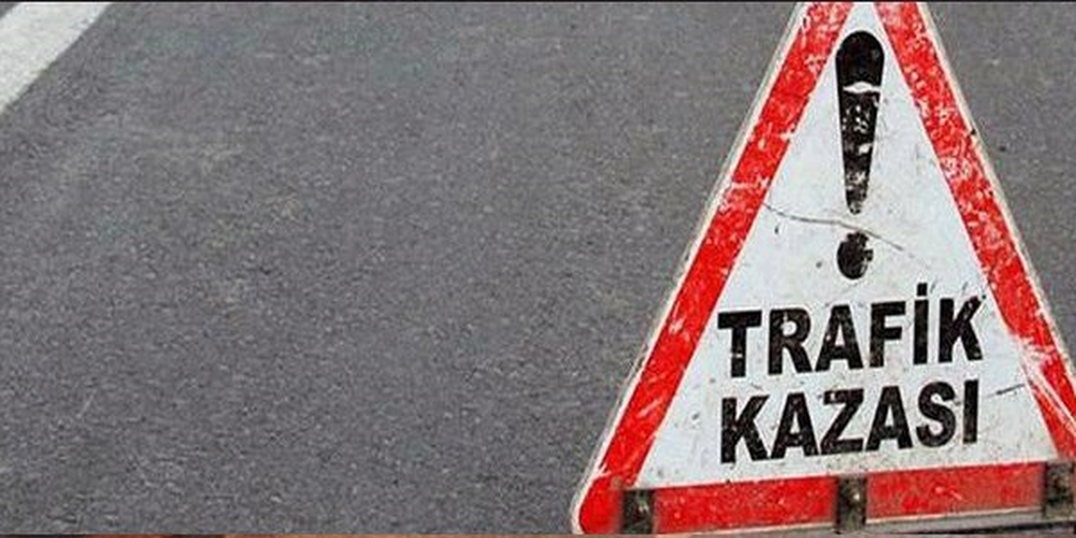 Antalya\'da Trafik Kazası: 3 Yaralı