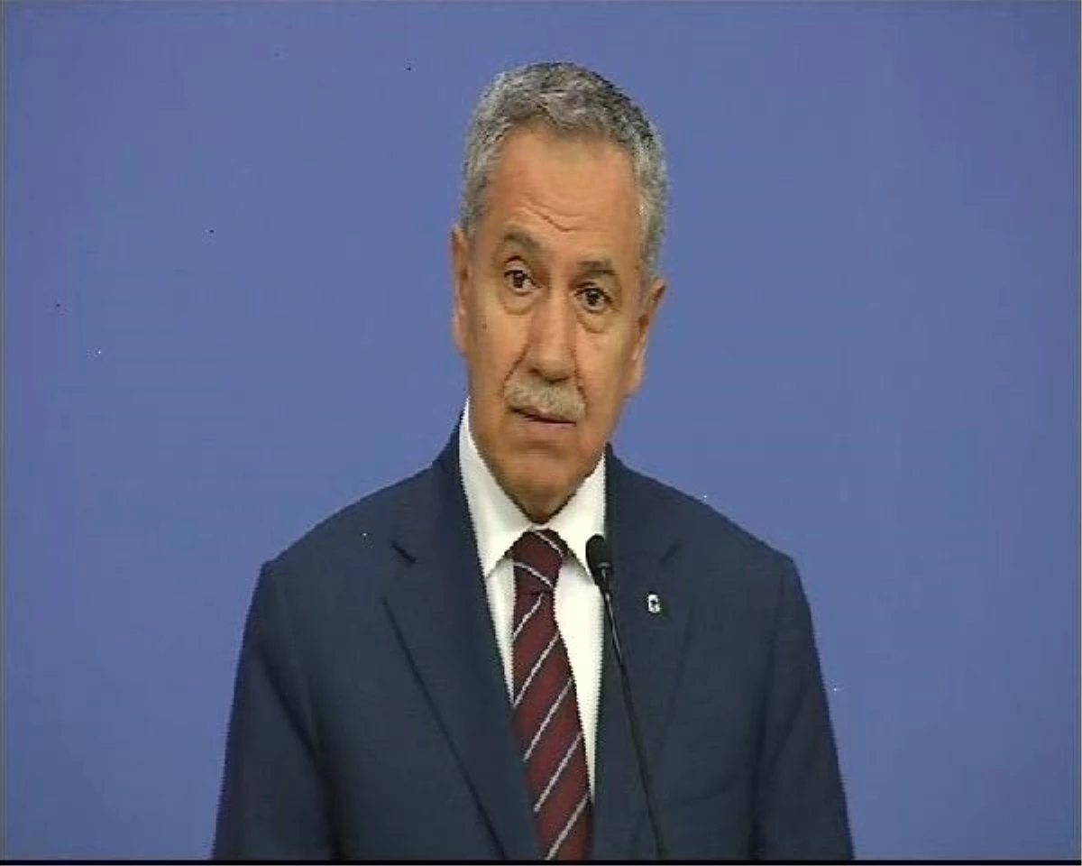 Arınç: Bakanlar Kurulu\'muzda 3 Günlük Yas İlan Edilmesi Kararı Alındı