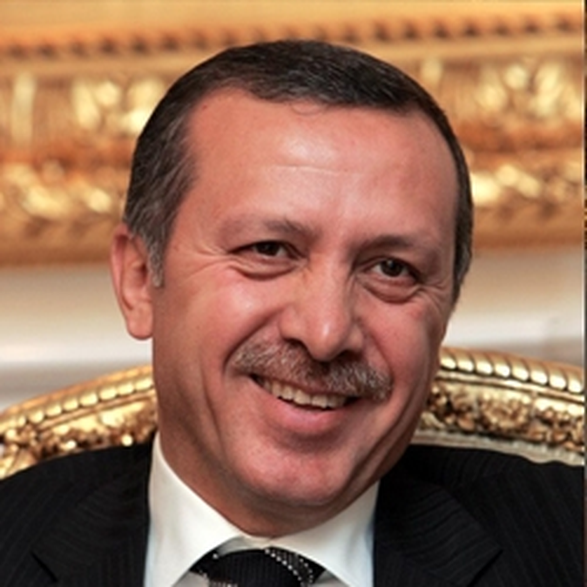 DSP Eski Genel Başkan Adayı, Erdoğan\'a Destek İçin İskenderun\'a Gitti