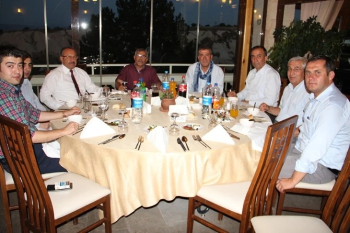 Başkan Kararaslan\'dan MHP Teşkilatına İftar Yemeği