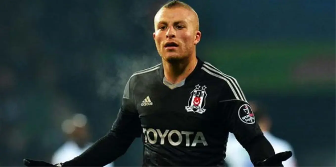 Beşiktaş, Gökhan Töre\'yle 4 Yıllığına Anlaştı