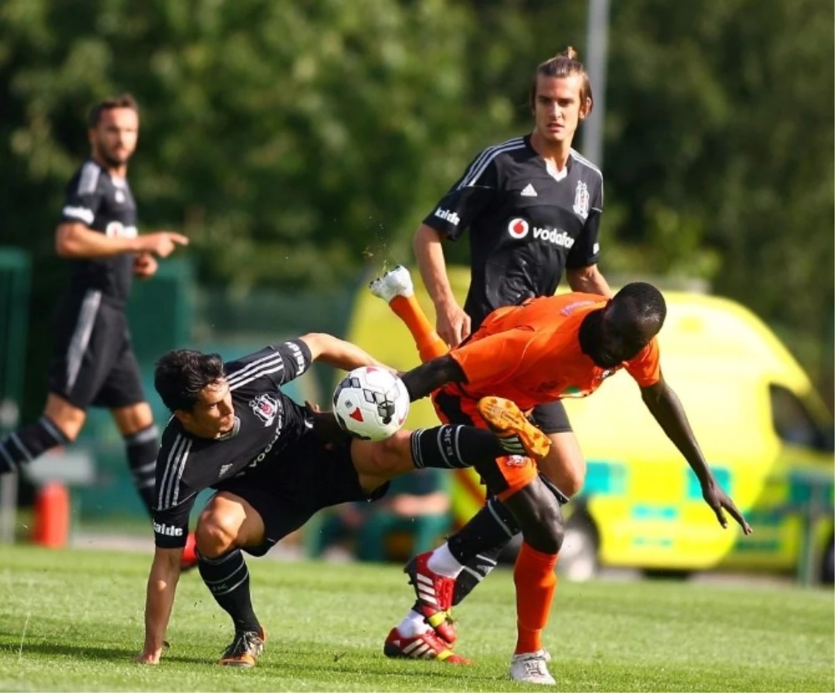 Beşiktaş Hazırlık Maçında Hereford United\'ı 6-0 Yendi