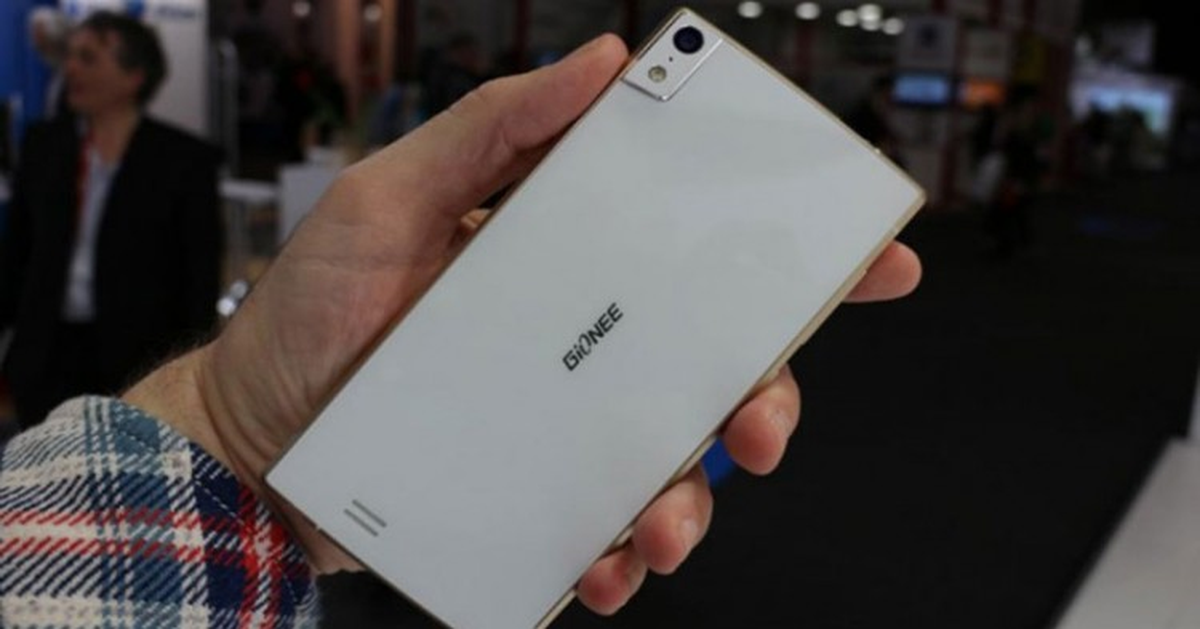 Dünyanın En İnce Telefonu Daha da İnceliyor