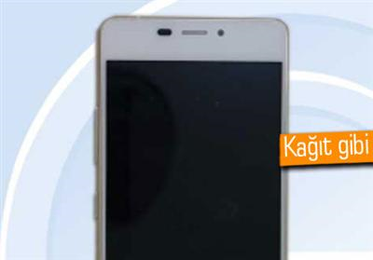 Dünyanın En İnce Telefonu Yolda