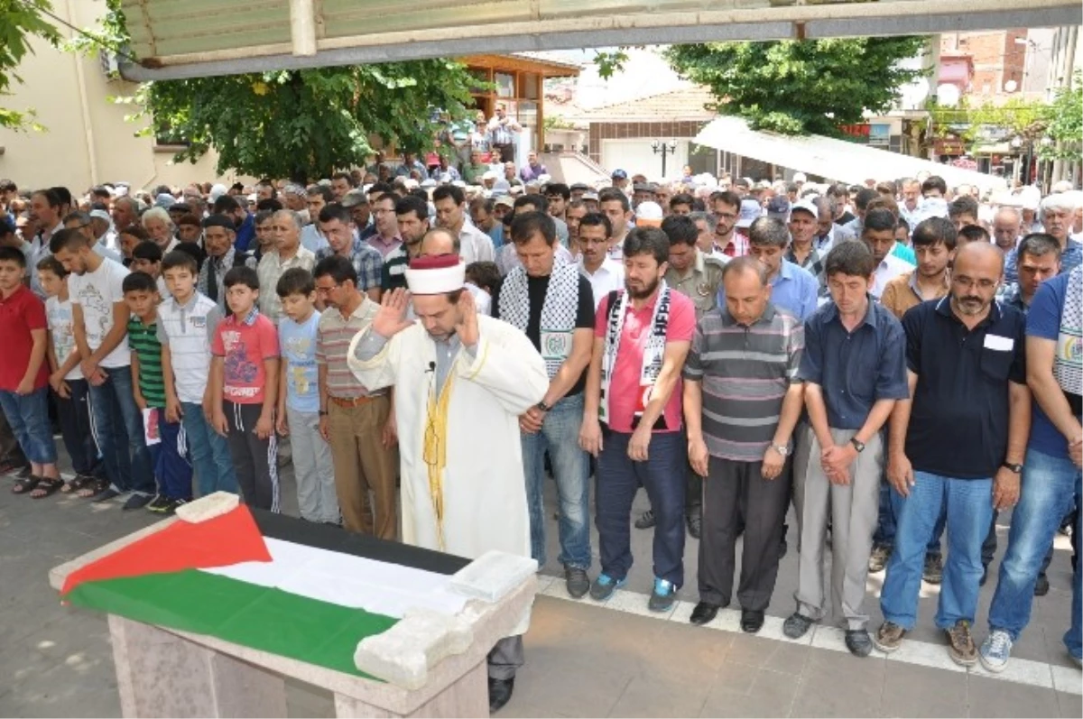 Dursunbey\'de Filistinliler İçin Gıyabi Cenaze Namazı Kılındı