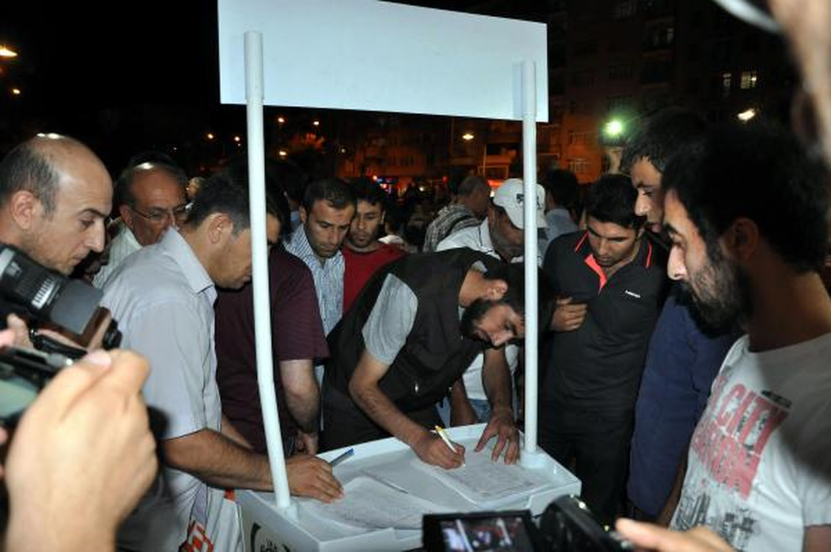 Elazığ\'da 73 Kişi Canlı Kalkan İçin İhh\'ya Kayıt Yaptırdı