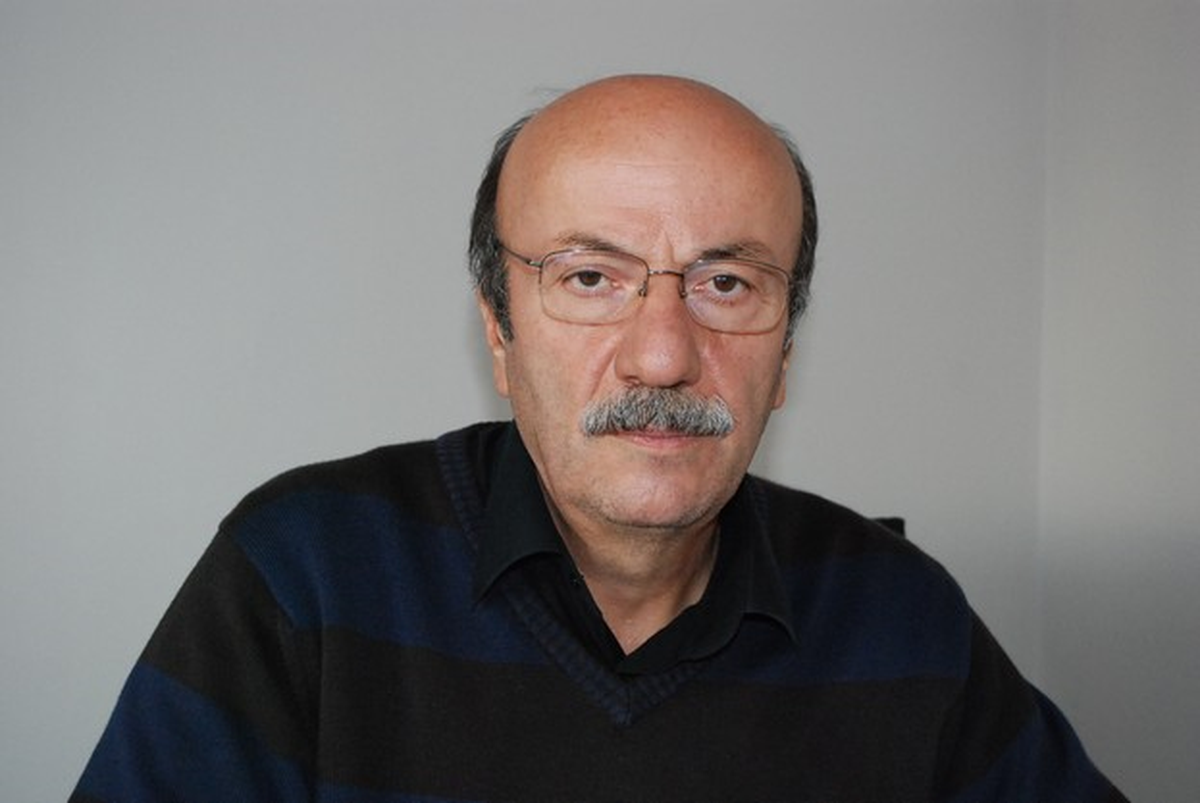 Eski RP\'li Milletvekili Bekaroğlu, İhsanoğlu\'na Destek Verdi