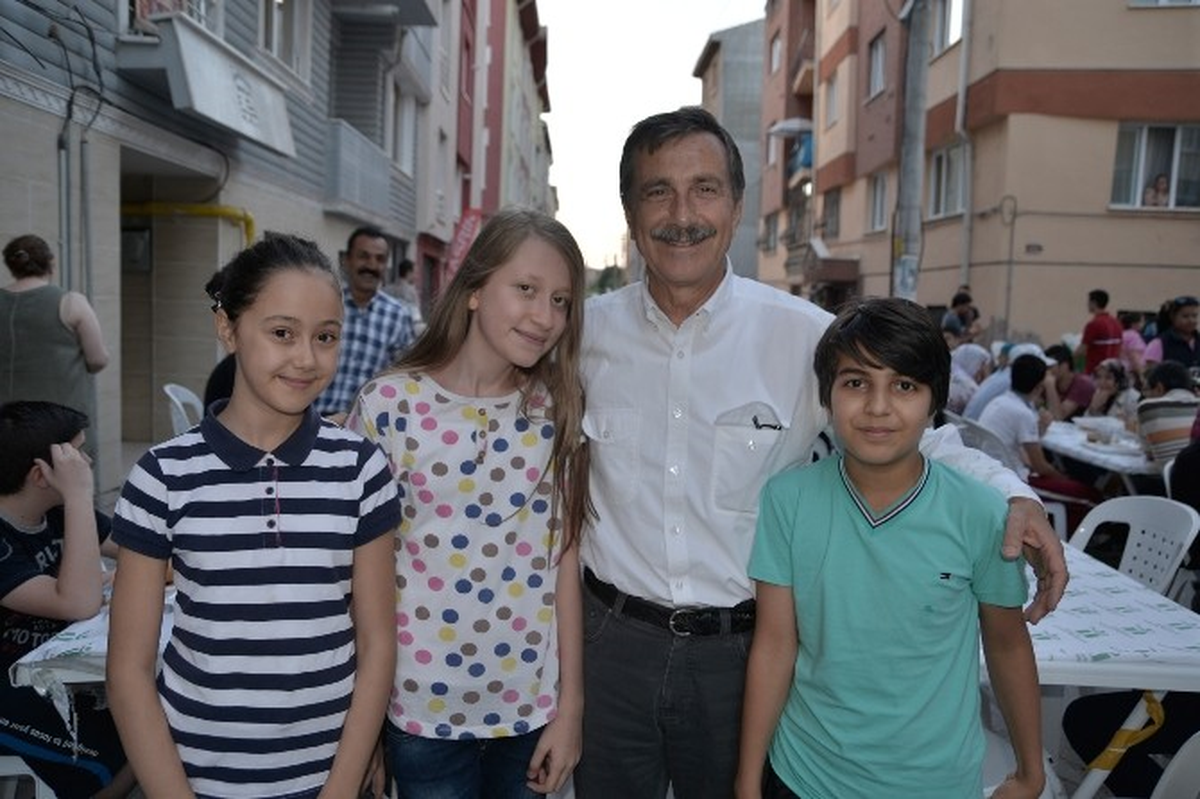 Eskişehir\'de Sokak İftarları