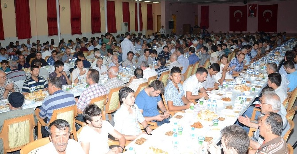 Esnaflar İftarda Bir Araya Geldi