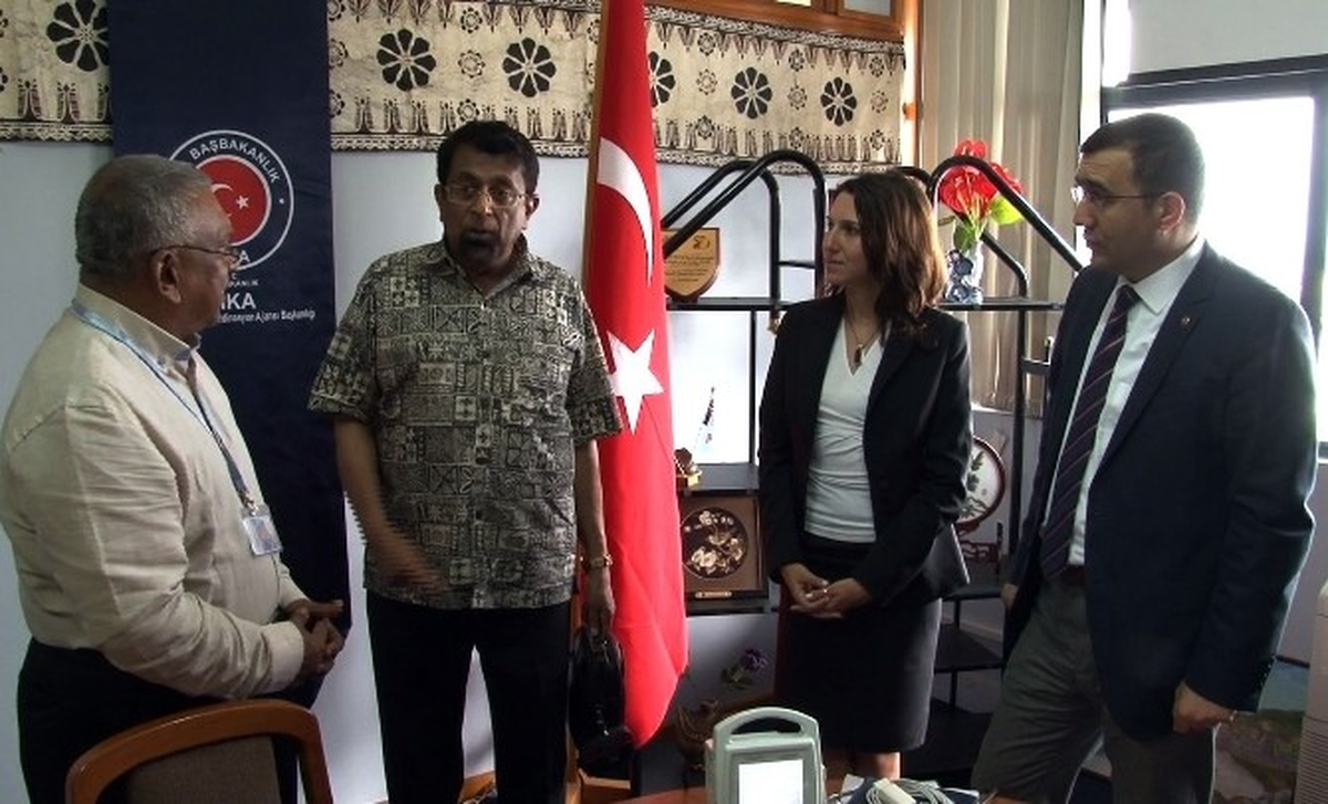 Fiji Hastanelerine Acil Servis Ekipmanı Desteği