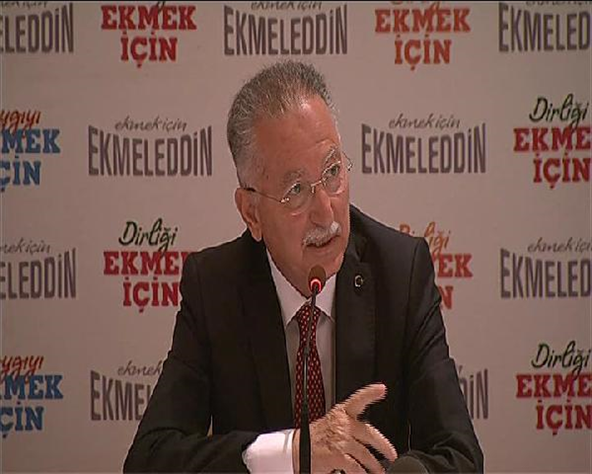İhsanoğlu, \'Ekmeğin Fiyatı Nedir?\' Sorusuna Böyle Cevap Verdi (1)