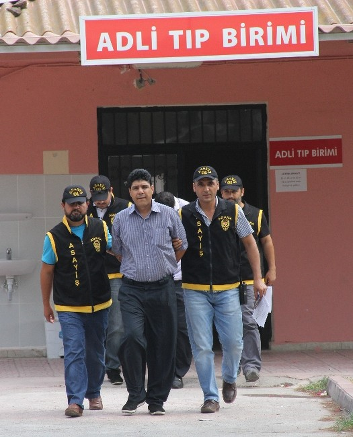 İranlı Tırnakçıların "Büyük Para" Oyunu