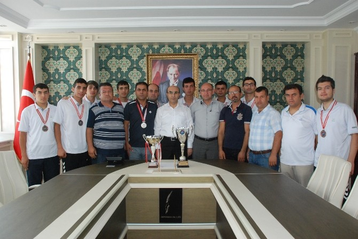 İşitme Engelli Sporcuların Başarısı