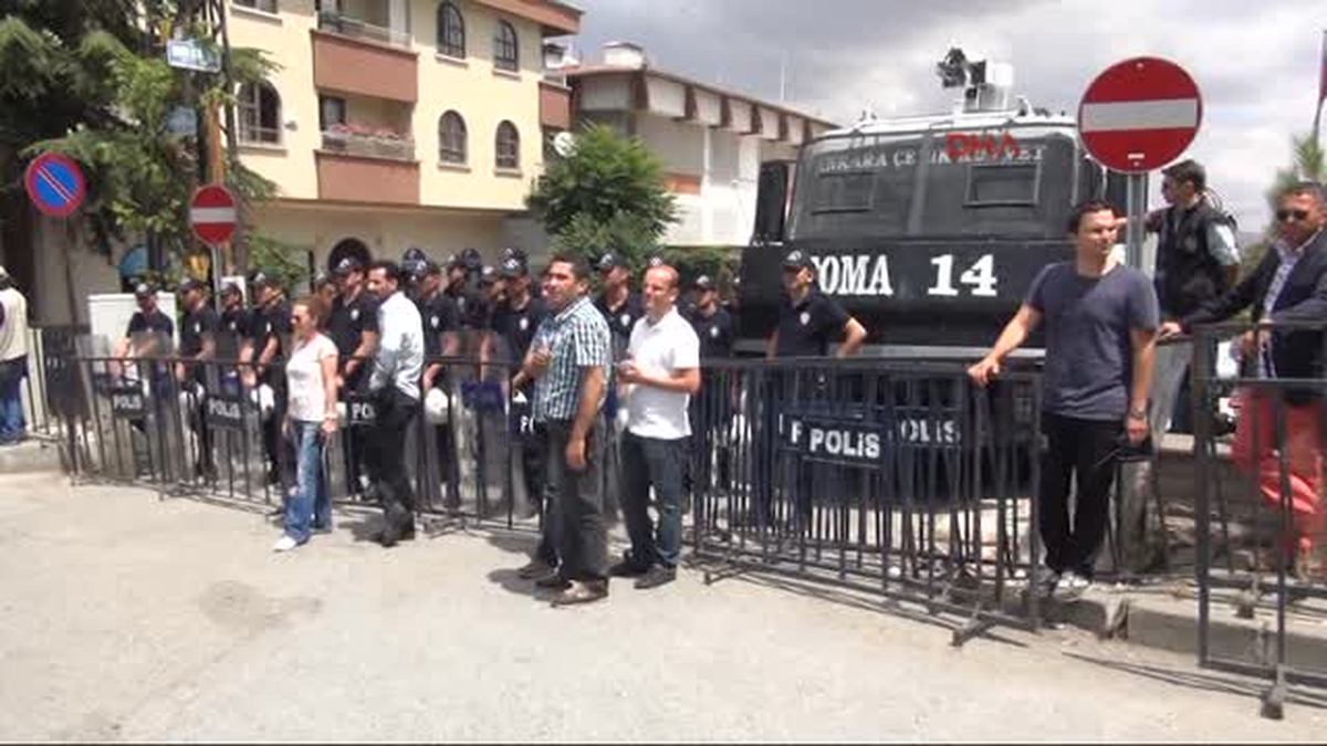 İsrail\'in Gazze\'ye Yönelik Başlattığı Kara Harekatının Ardından Düzenlenen Protestolar Devam Ediyor.