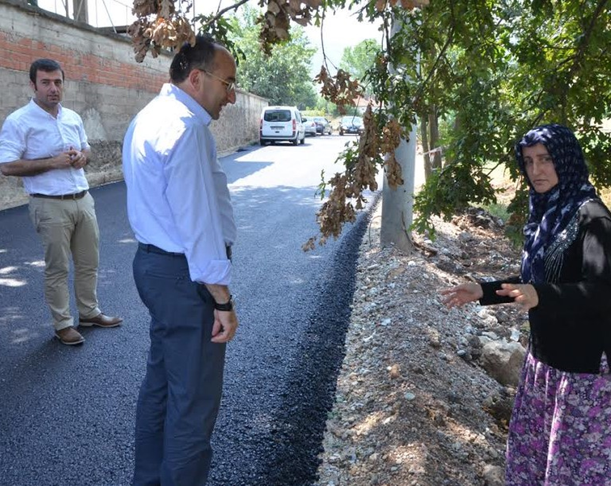 Kartepe Doğakent Sitesi Bağlantı Yolları Asfaltlandı