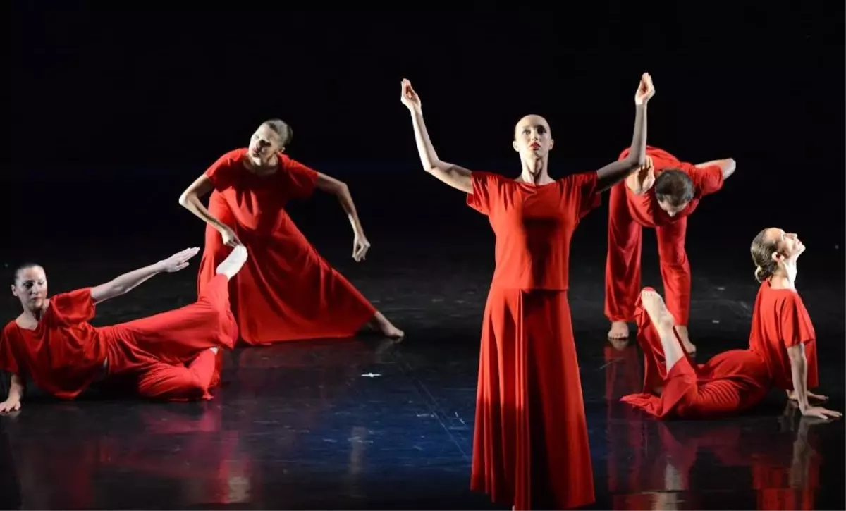 Martha Graham Dance Company\'den Modern Dans Şöleni