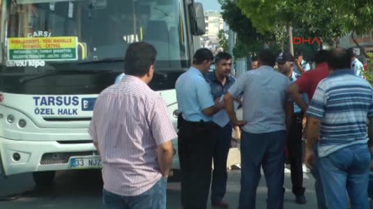 Tarsus\'ta Halk Otobüsünün Çarptığı Yaya Öldü
