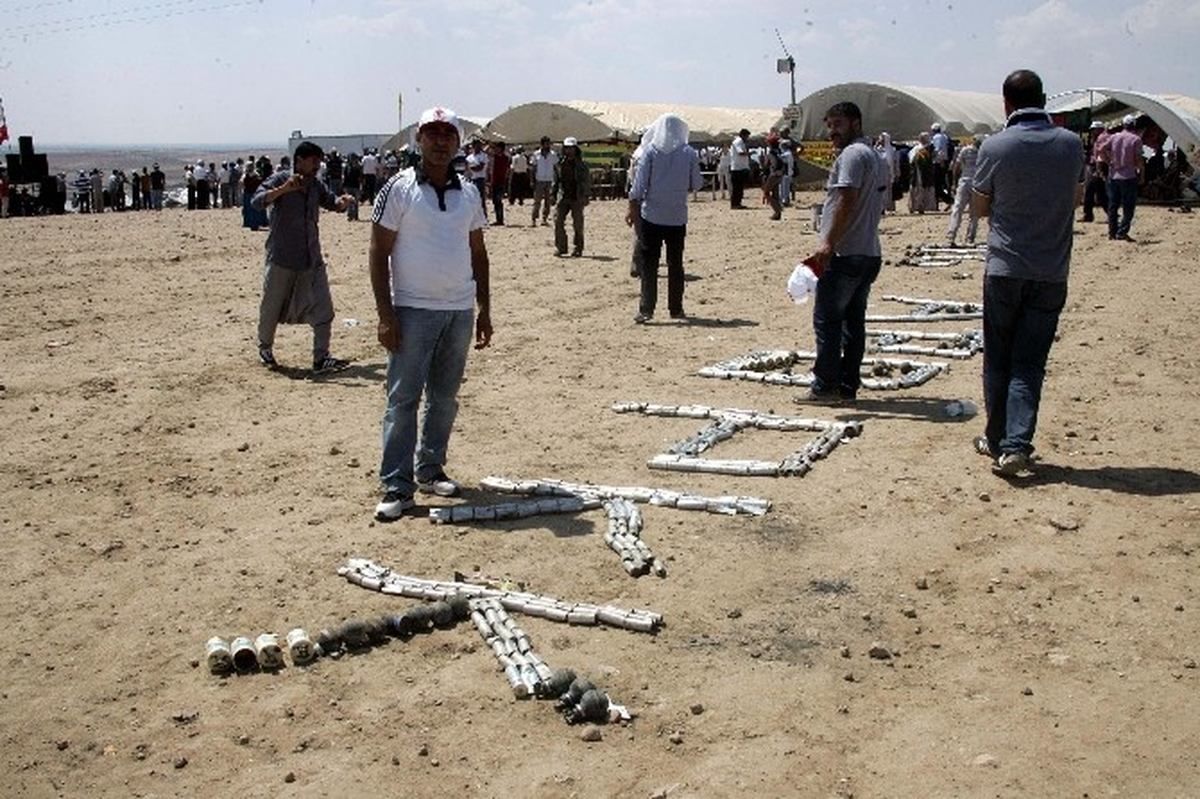 Türkiye-Suriye Sınırında Yaşanan Olayların Ardından Protesto