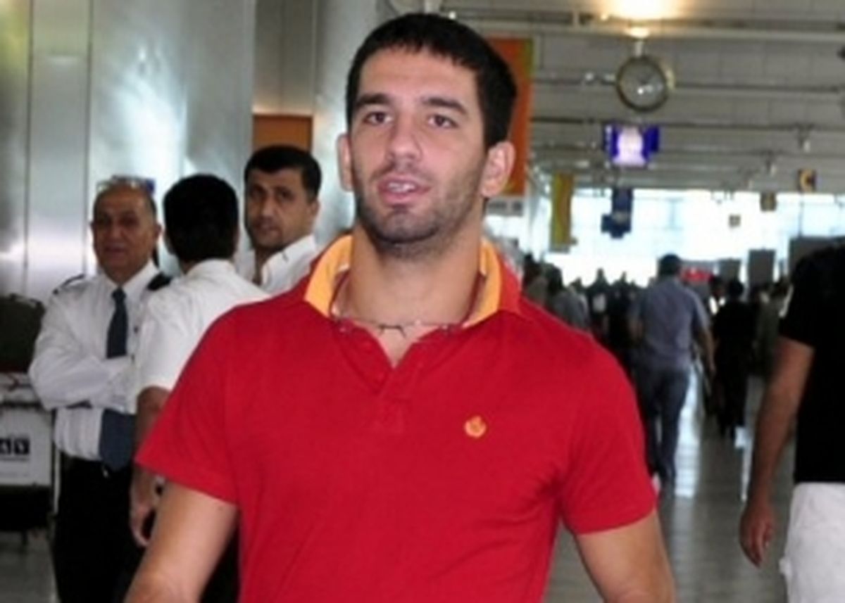 Arda Turan İspanya Futbolunu Tanıtacak