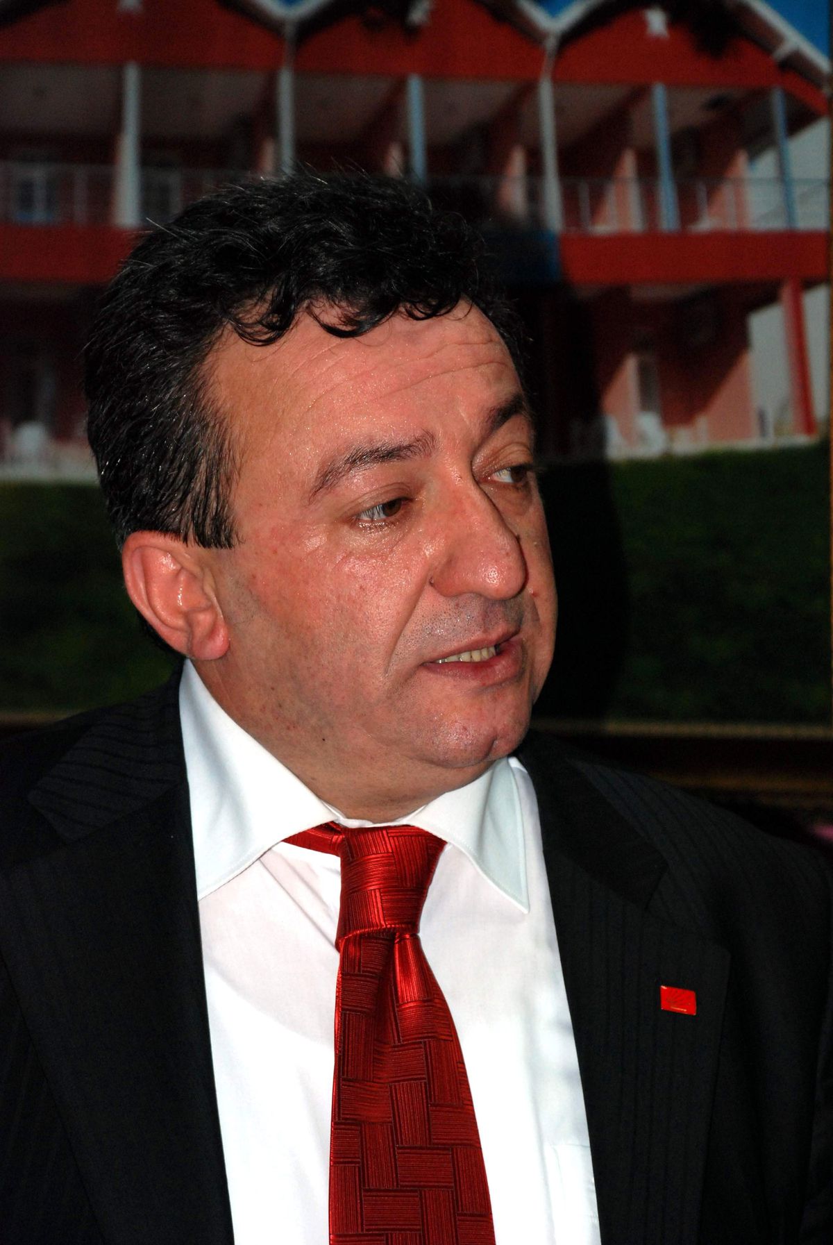Engin Altay : Bütün Canlı Yayın Araçlarının Bağlantısı Kesilmiştir