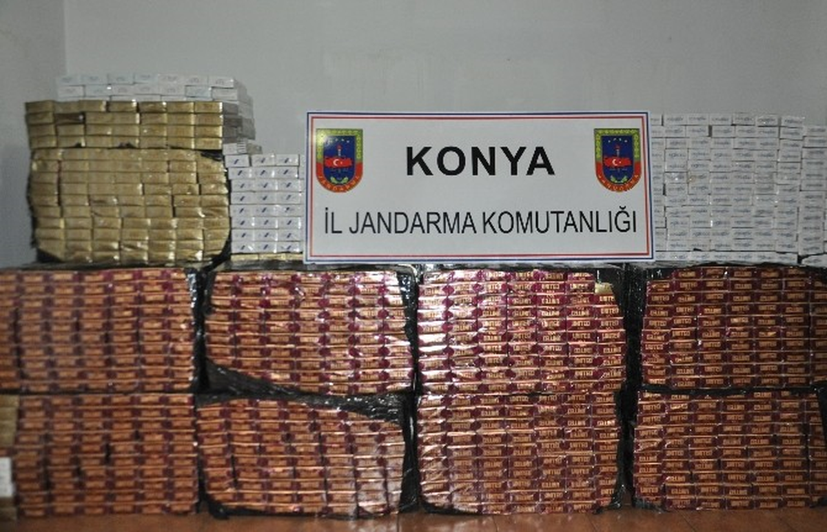 Konya\'da 50 Bin Paket Kaçak Sigara Ele Geçirildi